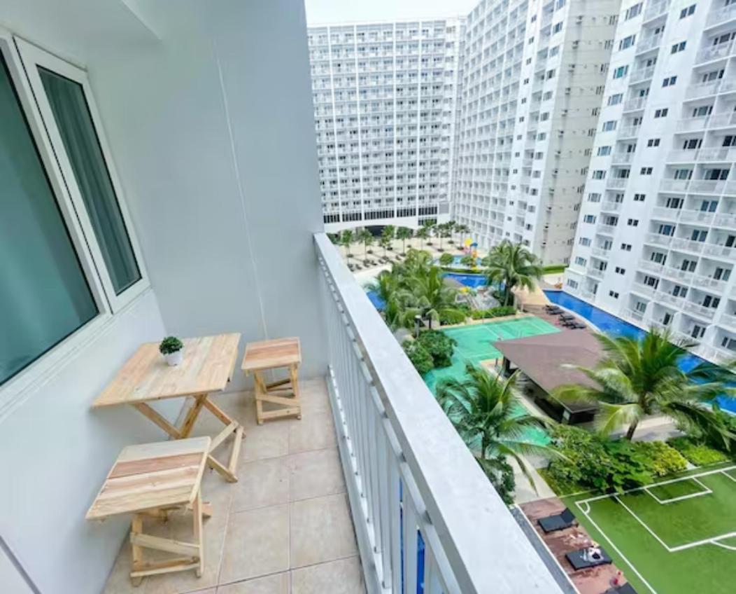 Shore Residences Tower D Aparthotel Pasay